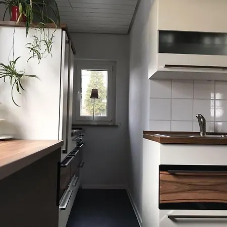 Ferienwohnung In Mit Moebliertem Balkon アパート *